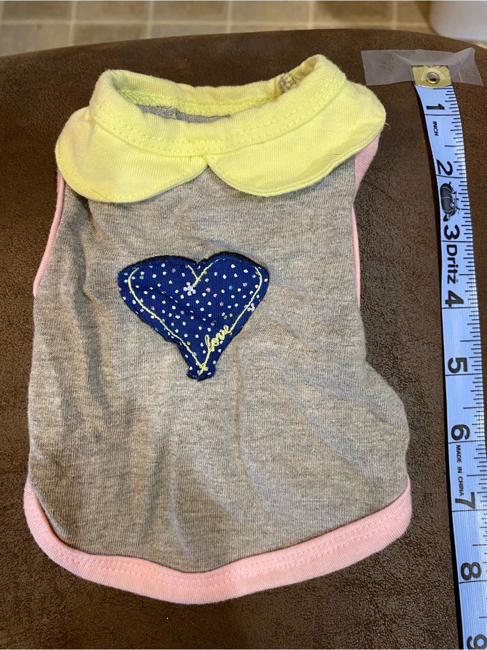 Ellen DeGeneres Gray Dog Tee with Yellow Collar & Pink Trim